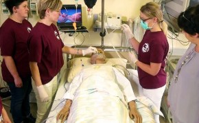 Intensiv-Simulationspuppe Intensiv-Simulationspuppe